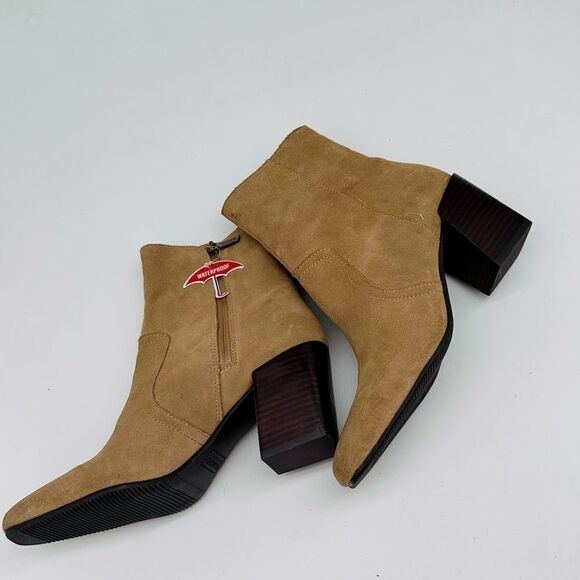 Blondo Shoes - Blondo

Sadie Waterproof